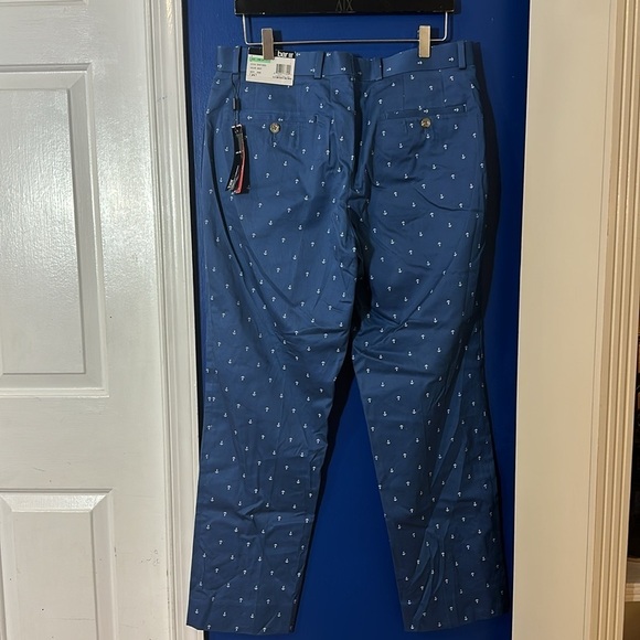 NWT Men’s Bar III Mens Blue Anchor Print Slim Fit Pants Trousers Size 34 x 30 - Picture 5 of 10